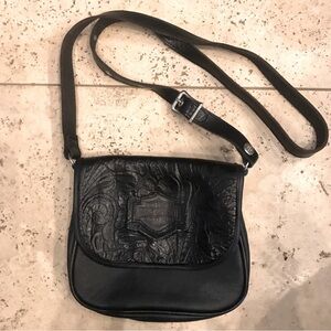 PURSE, Harley Davidson black genuine leather. Excellent condition.